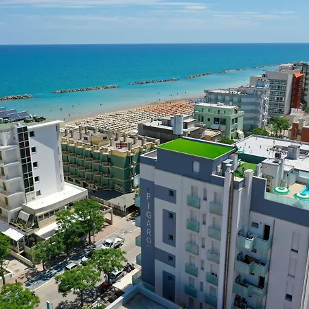 Amadei Figaro & Hotel 3*