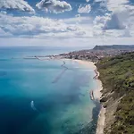 Amadei Figaro & Pesaro