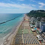 Amadei Figaro & Hotel Pesaro