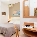 Amadei Figaro & Hotel