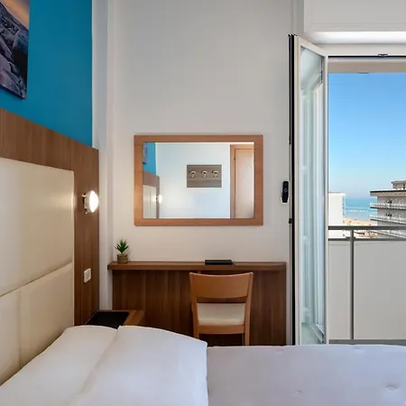 Amadei Figaro & Hotel