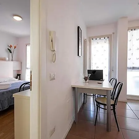 Amadei Figaro&apartments Hotel 3*