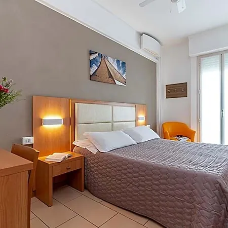 Amadei Figaro&apartments Pesaro