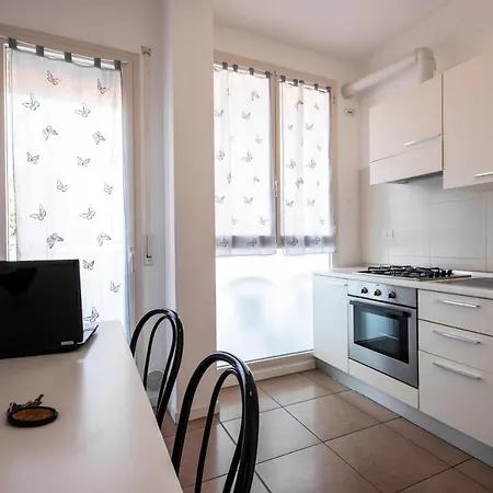 Hotel Amadei Figaro & 3*