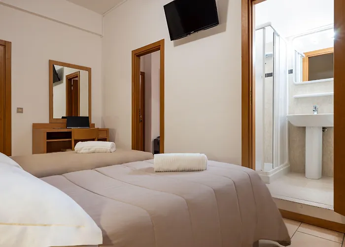 מלון Amadei Figaro & 3*