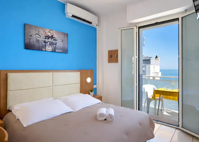 Amadei Figaro & Otel 3*