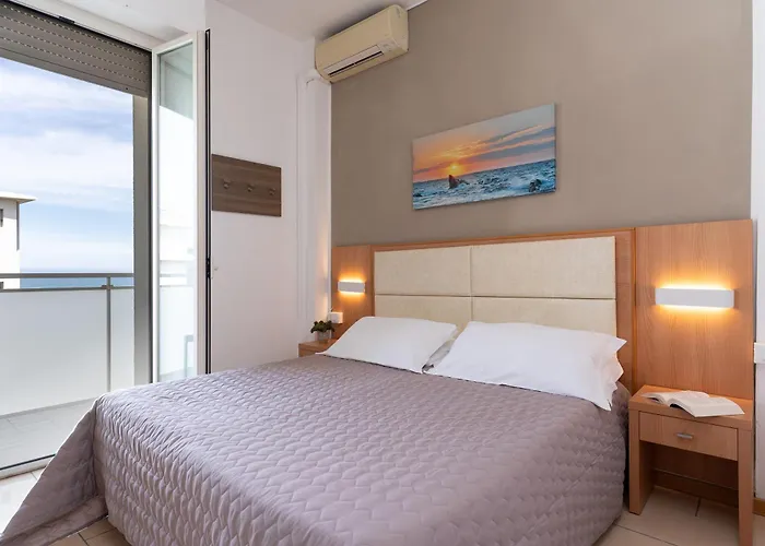 Amadei Figaro & Otel