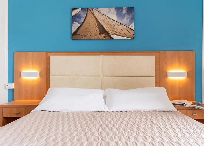 Otel Amadei Figaro &