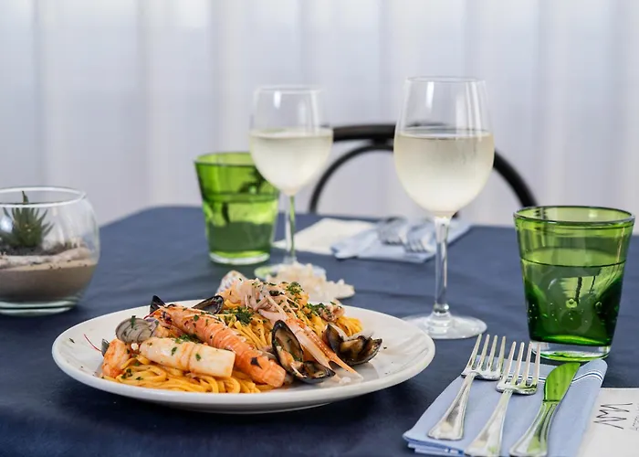 Otel Amadei Figaro &